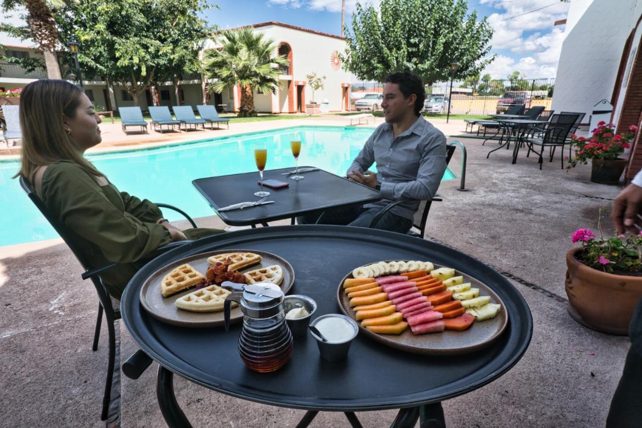 Hotel Hacienda Nuevo Casas Grandes Εξωτερικό φωτογραφία